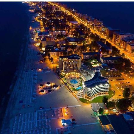 Lake Apartments Solid Mamaia Ngoại thất bức ảnh