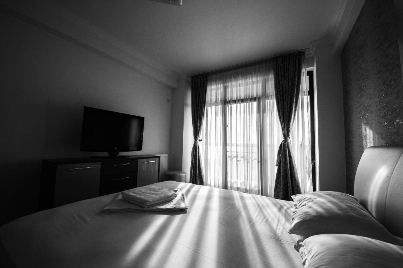 Lake Apartments Solid Mamaia Ngoại thất bức ảnh