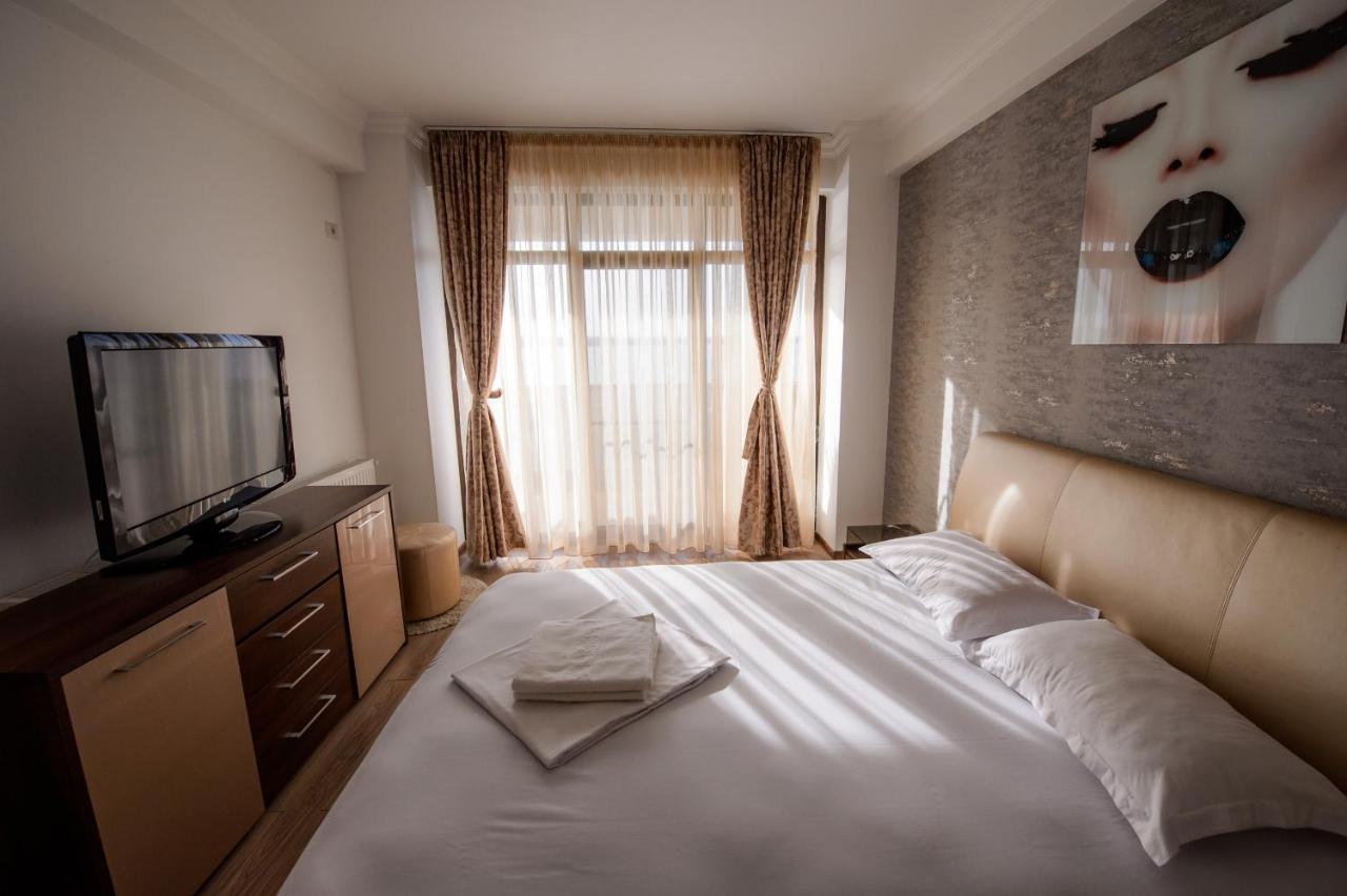 Lake Apartments Solid Mamaia Ngoại thất bức ảnh